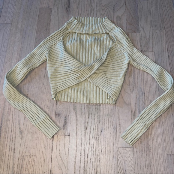 Princess Polly Twist Front Crop Cut Out Sweater Ribbed Sage Green xs/s - Picture 1 of 4